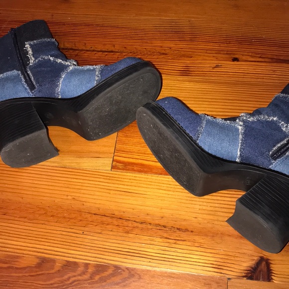 Denim Patchwork 90’s Boot - Picture 6 of 7